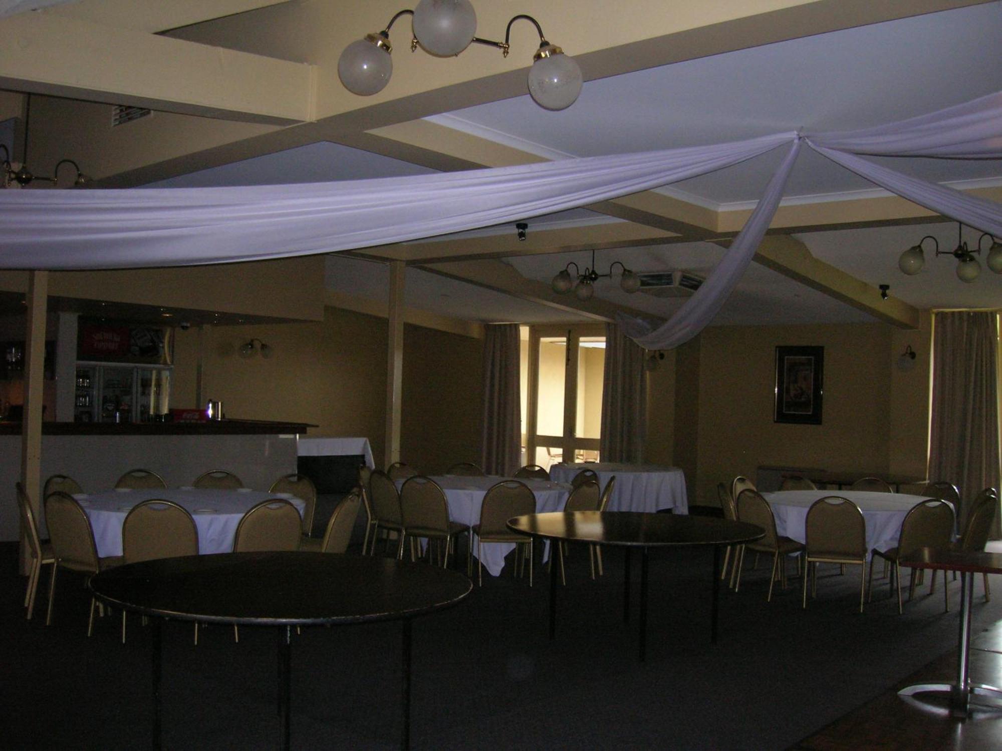 Overlander Motel 3*